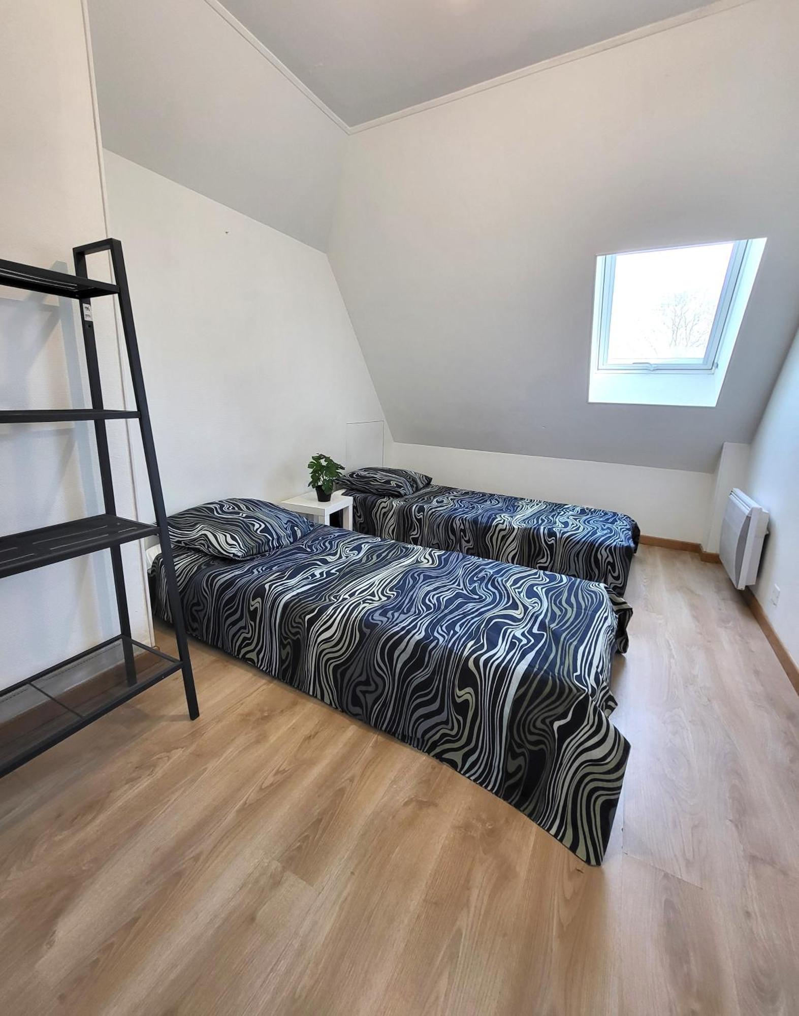 St-Quentin-En-Yvelines Plusieurs Appartements Avec Parking Trappes Ngoại thất bức ảnh