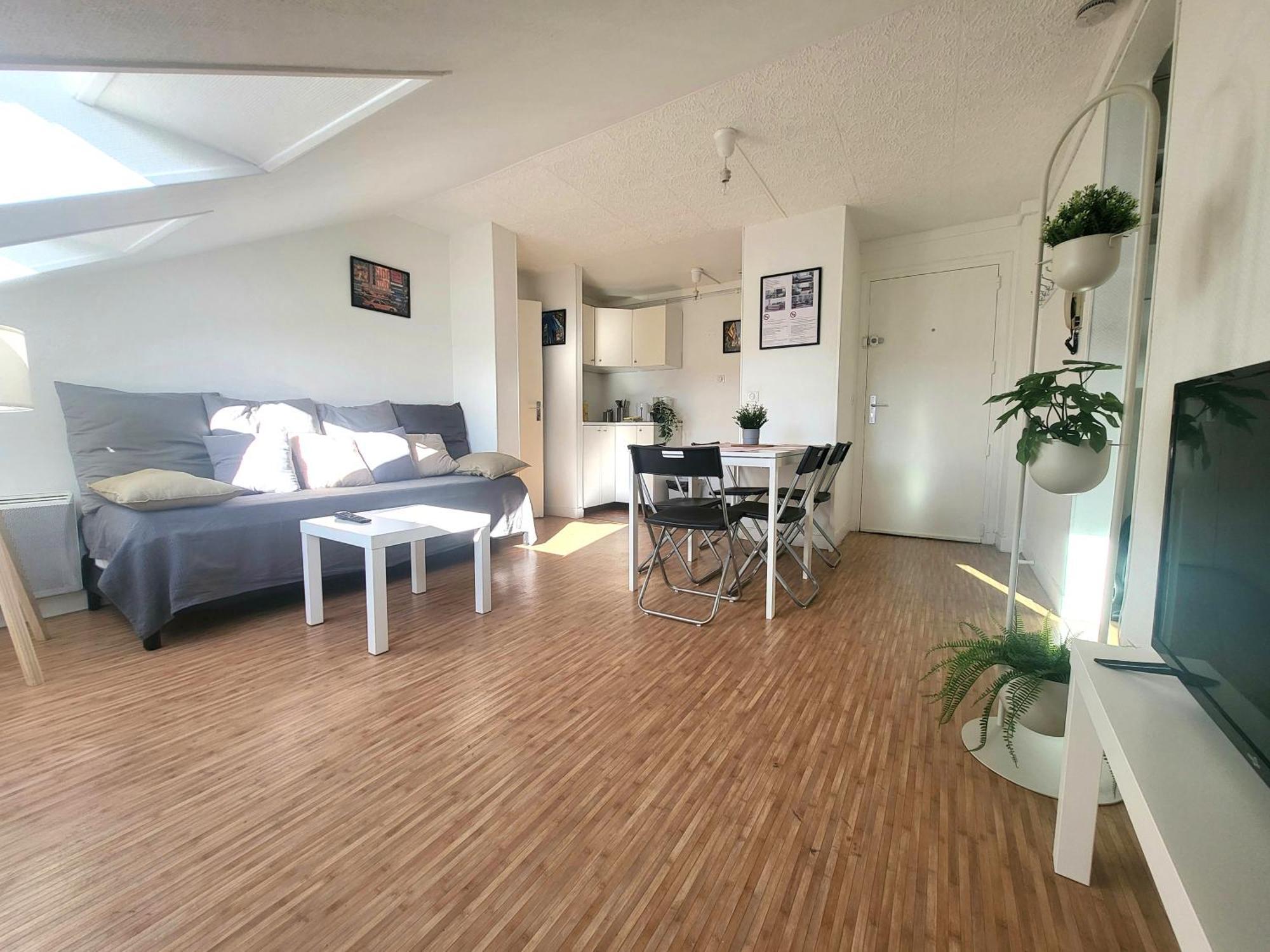 St-Quentin-En-Yvelines Plusieurs Appartements Avec Parking Trappes Phòng bức ảnh
