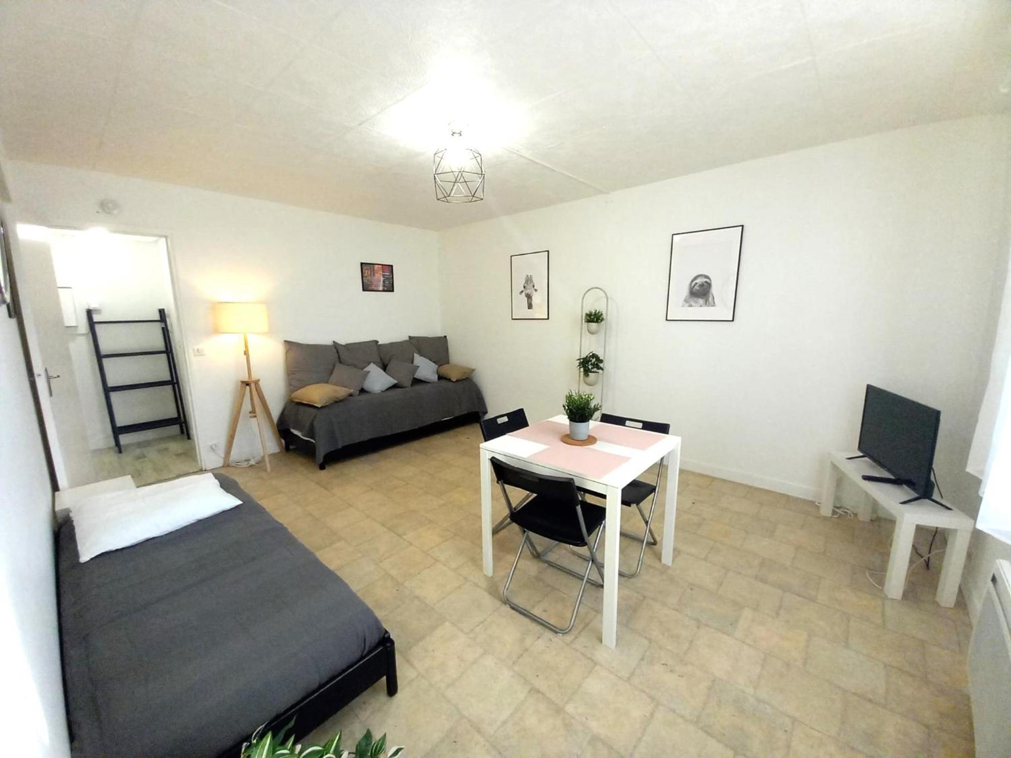 St-Quentin-En-Yvelines Plusieurs Appartements Avec Parking Trappes Phòng bức ảnh
