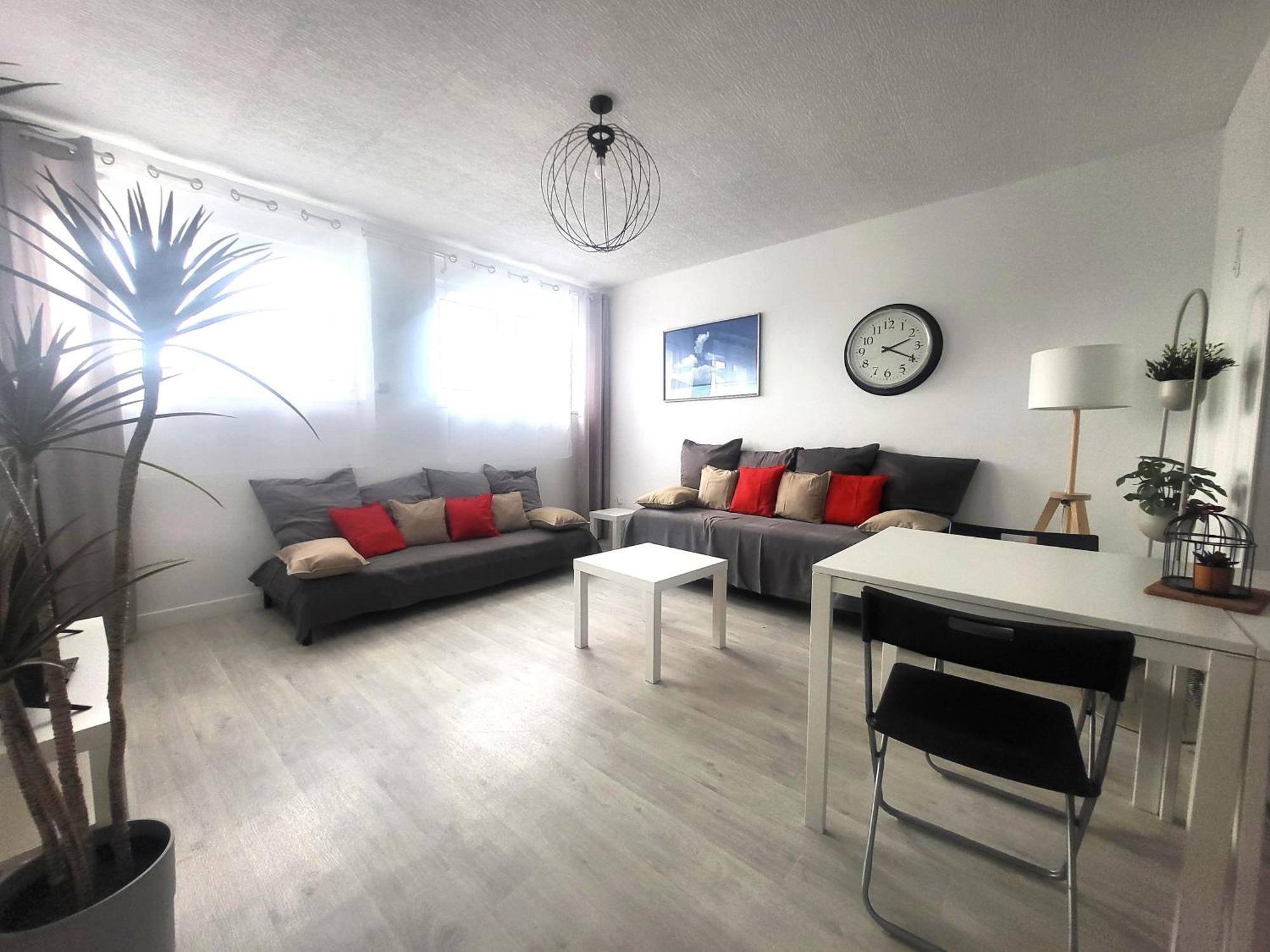 St-Quentin-En-Yvelines Plusieurs Appartements Avec Parking Trappes Phòng bức ảnh
